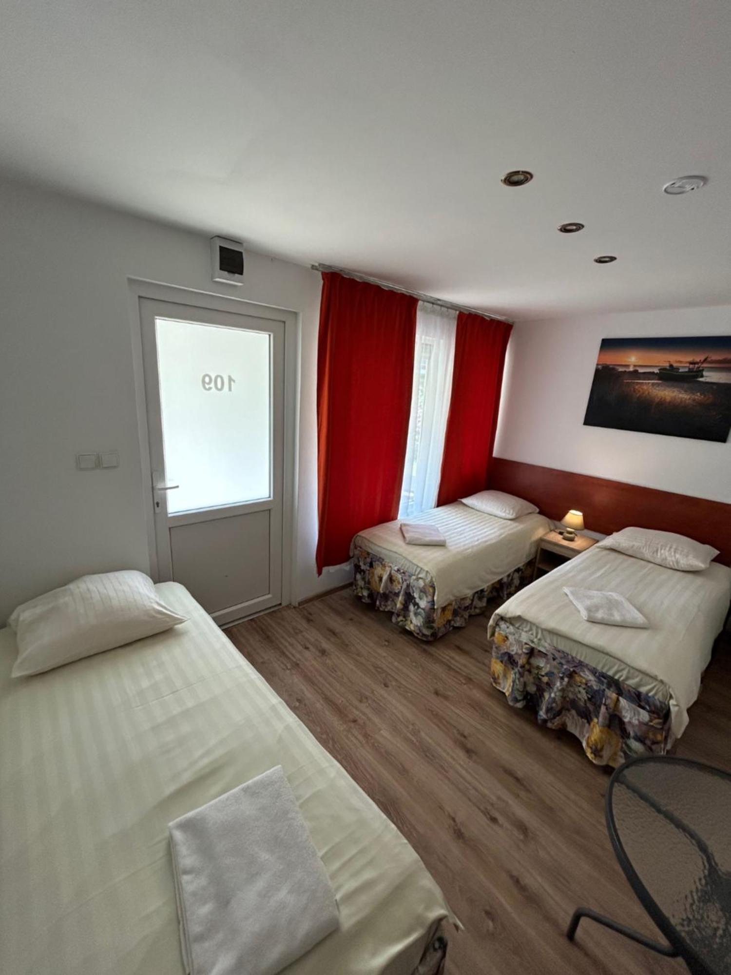 Stilo Hotel Мендзыздрое Экстерьер фото